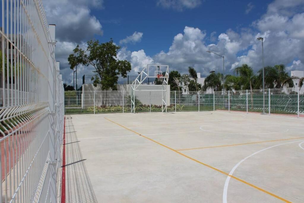 Casa Guerra En Maderos Residencial -Ideal Para Familias Cancún Eksteriør bilde